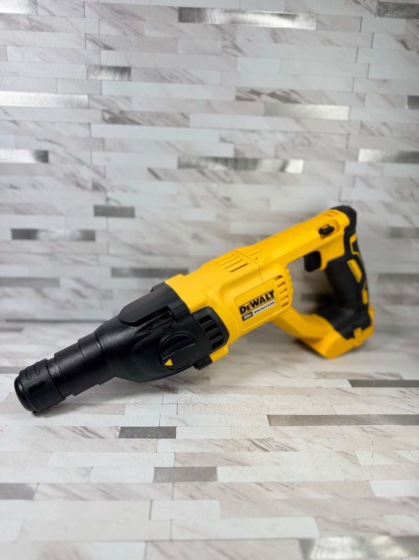 Dewalt 20V MAX Cordless Brushless 1 in. SDS Plus D-Handle Concrete and Masonry Rotary Hammer (Tool Only)