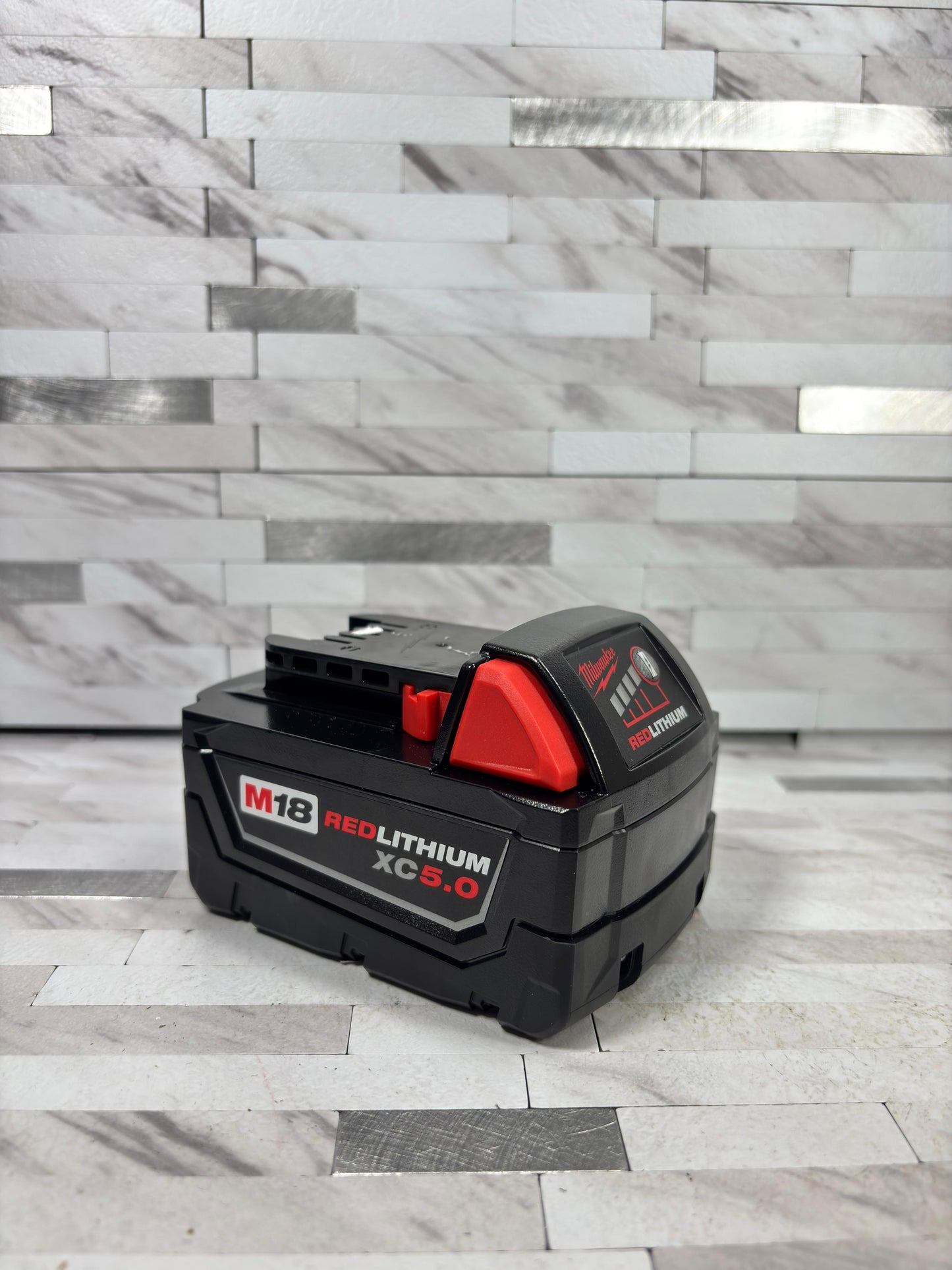 Milwaukee M18 18-Volt 5.0 Ah Lithium-Ion XC Extended Capacity Battery Pack