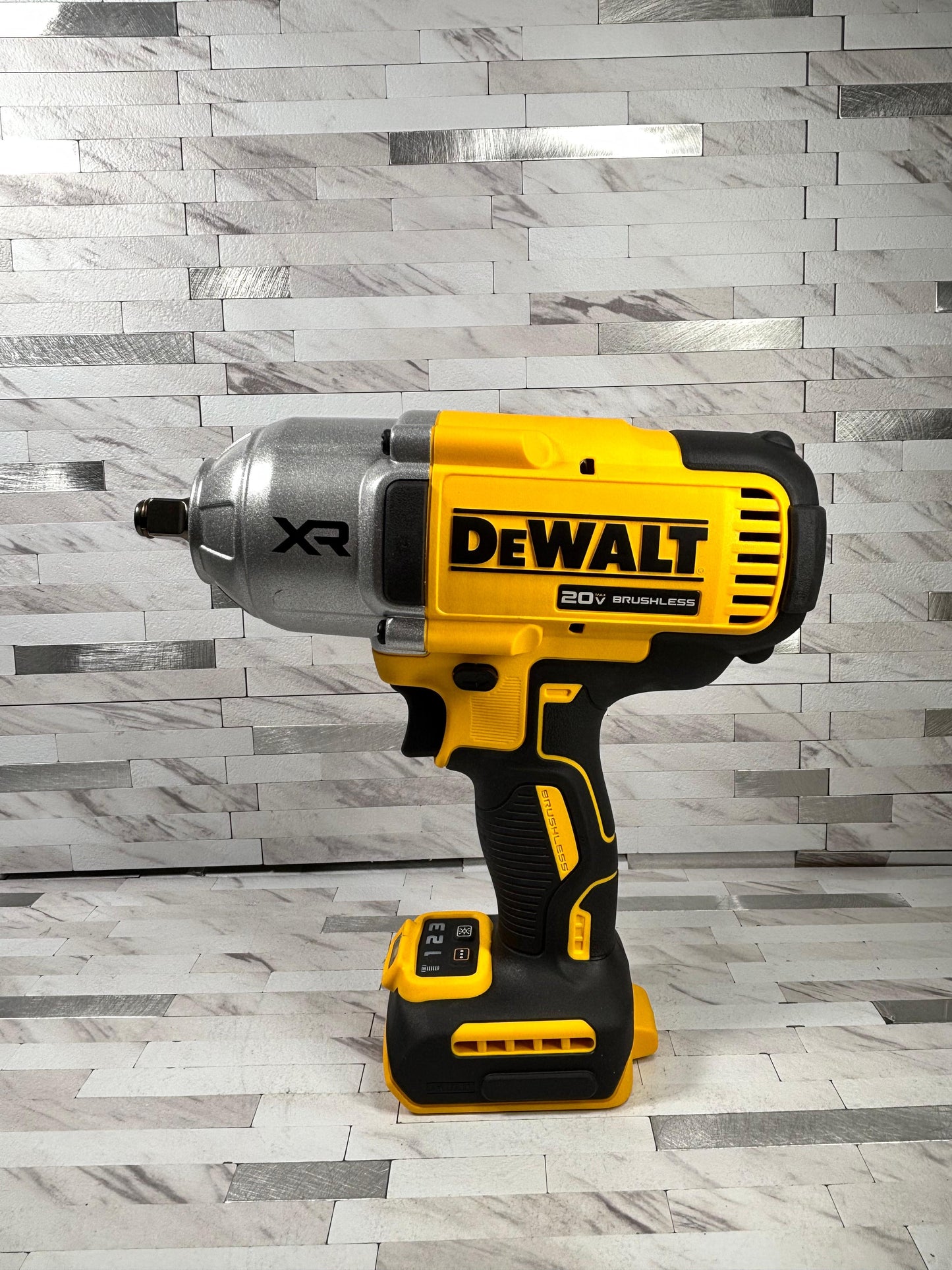 Dewalt 20V MAX Cordless 1/2 in. Impact Wrench (Tool Only)
