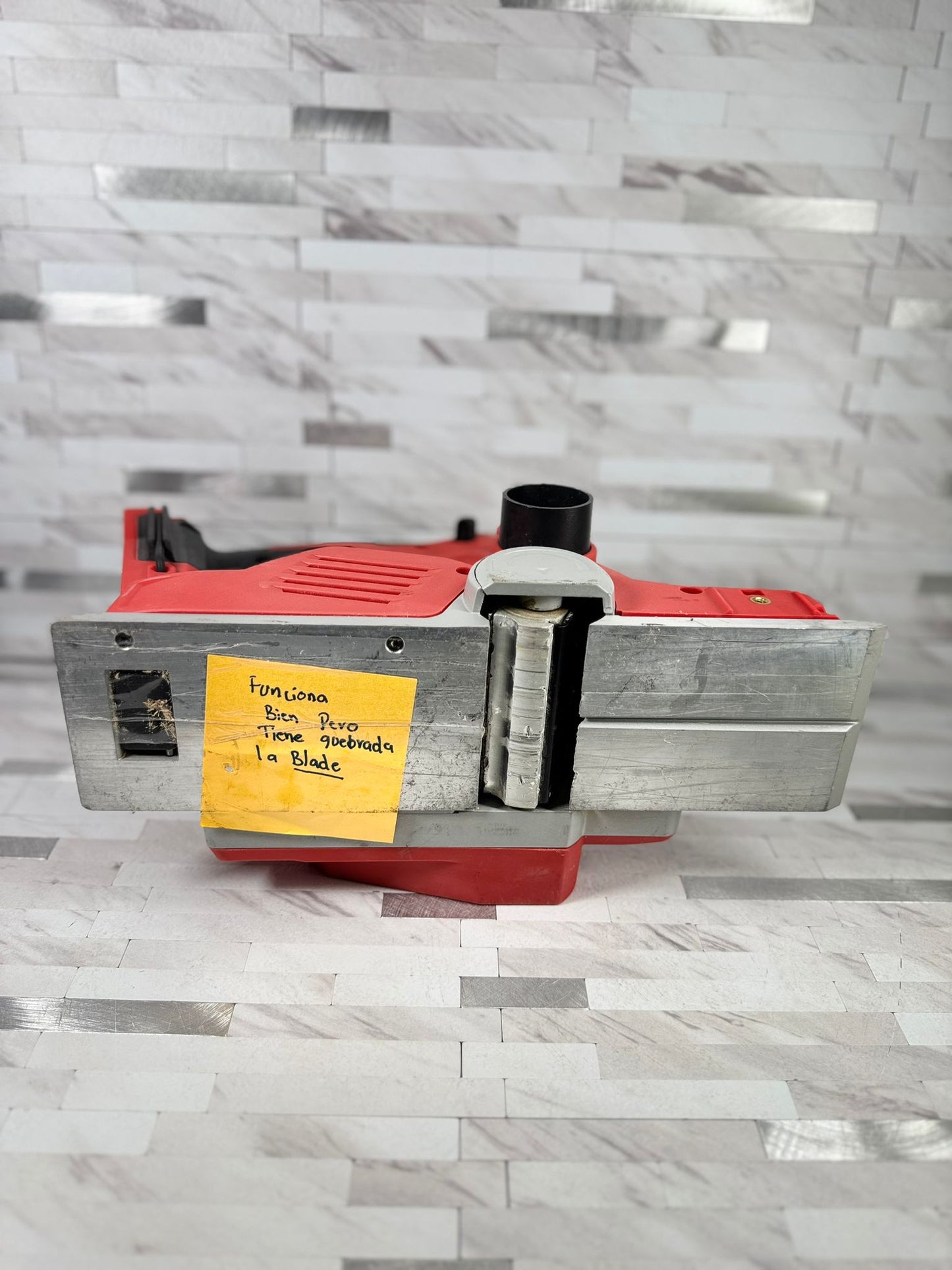 Milwaukee M18 18V Lithium-Ion Cordless 3-1/4 in. Planer (Tool-Only) READ DESCRIPTION