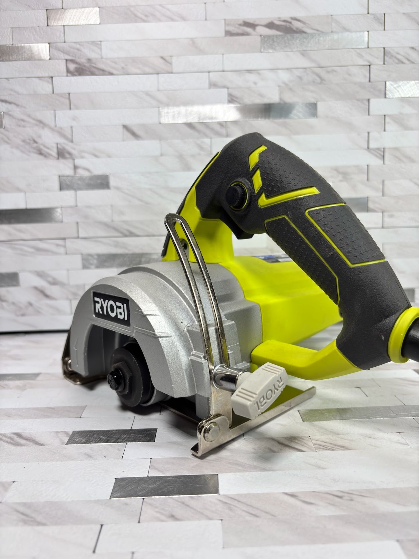 Ryobi 12 -Amps 4 in. Blade Corded Wet Tile Saw