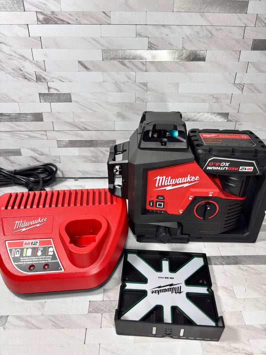 M12 12-Volt Lithium-Ion Cordless Green 250 ft. 3-Plane Laser Level Kit with One 4.0 Ah Battery, Charger and Case