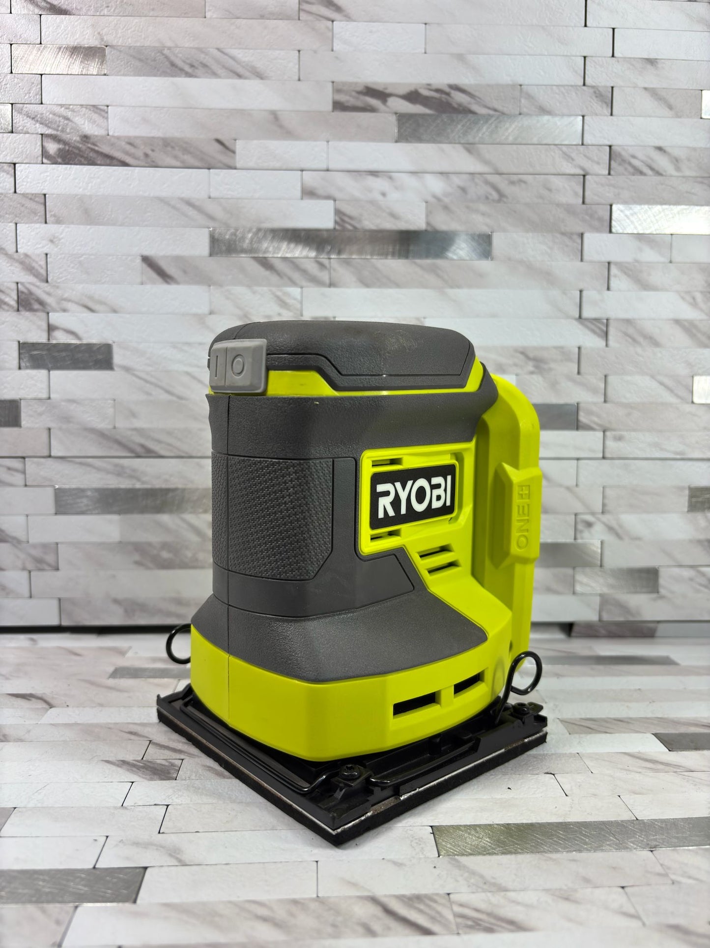 Ryobi ONE+ 18V Cordless 1/4 Sheet Sander (Tool Only)