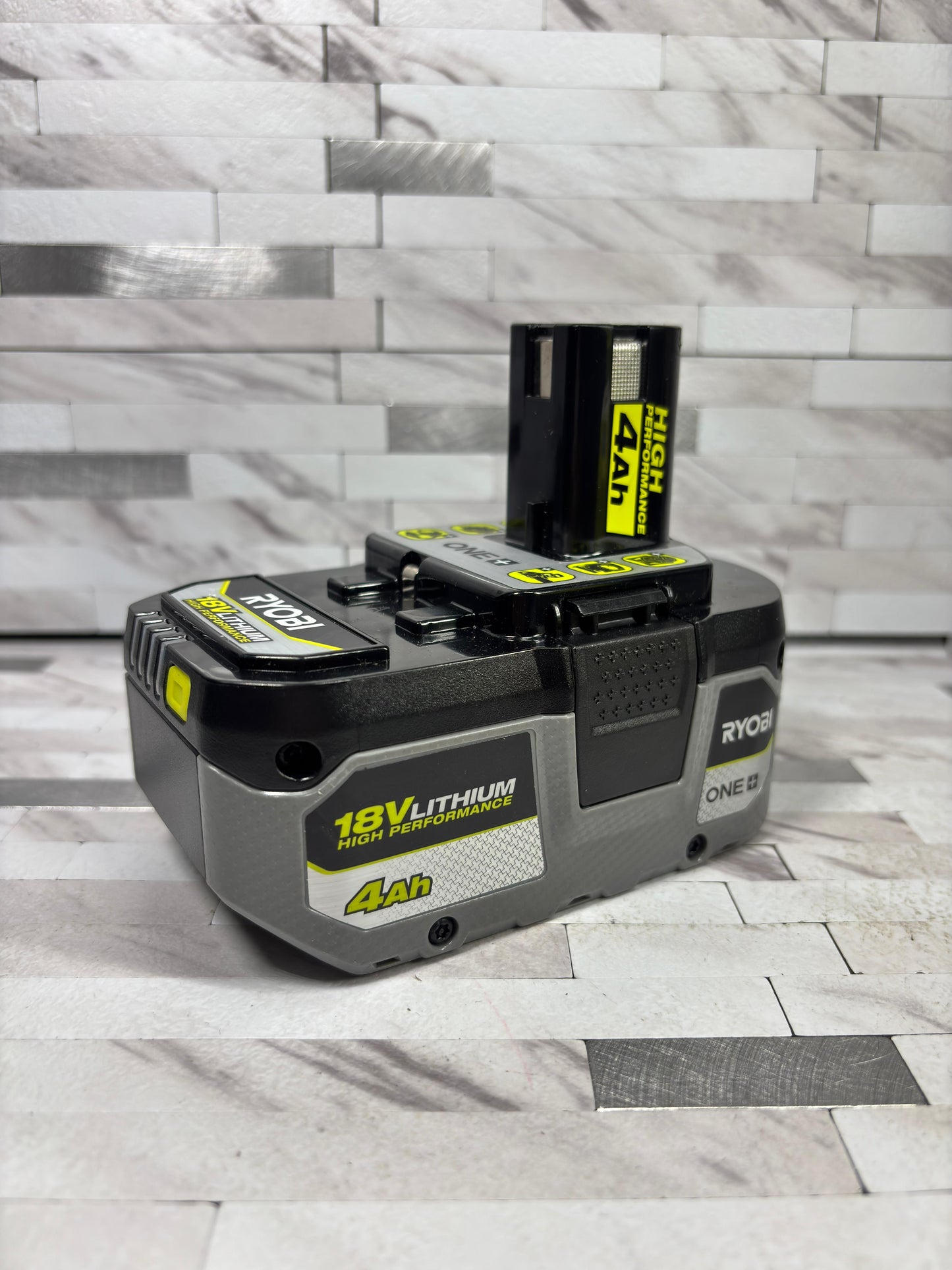 Ryobi ONE+ 18V 4.0 Ah Lithium-Ion HIGH PERFORMANCE Battery