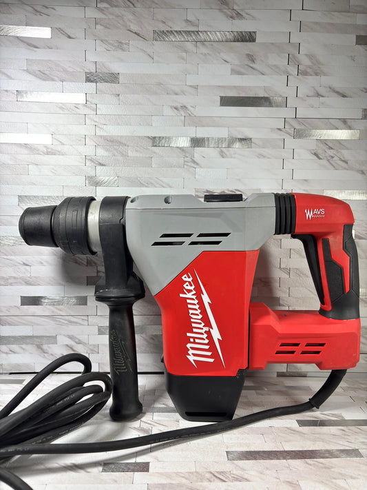 Milwaukee 1-9/16 in. SDS-Max Rotary Hammer