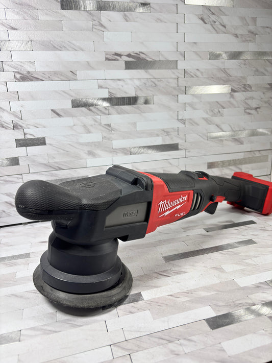 Milwaukee M18 FUEL18V Lithium-Ion Brushless Cordless 15MM DA Polisher (Tool-Only)