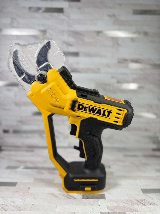 Dewalt 20V MAX Cordless Battery Powered Pruner (Tool Only)