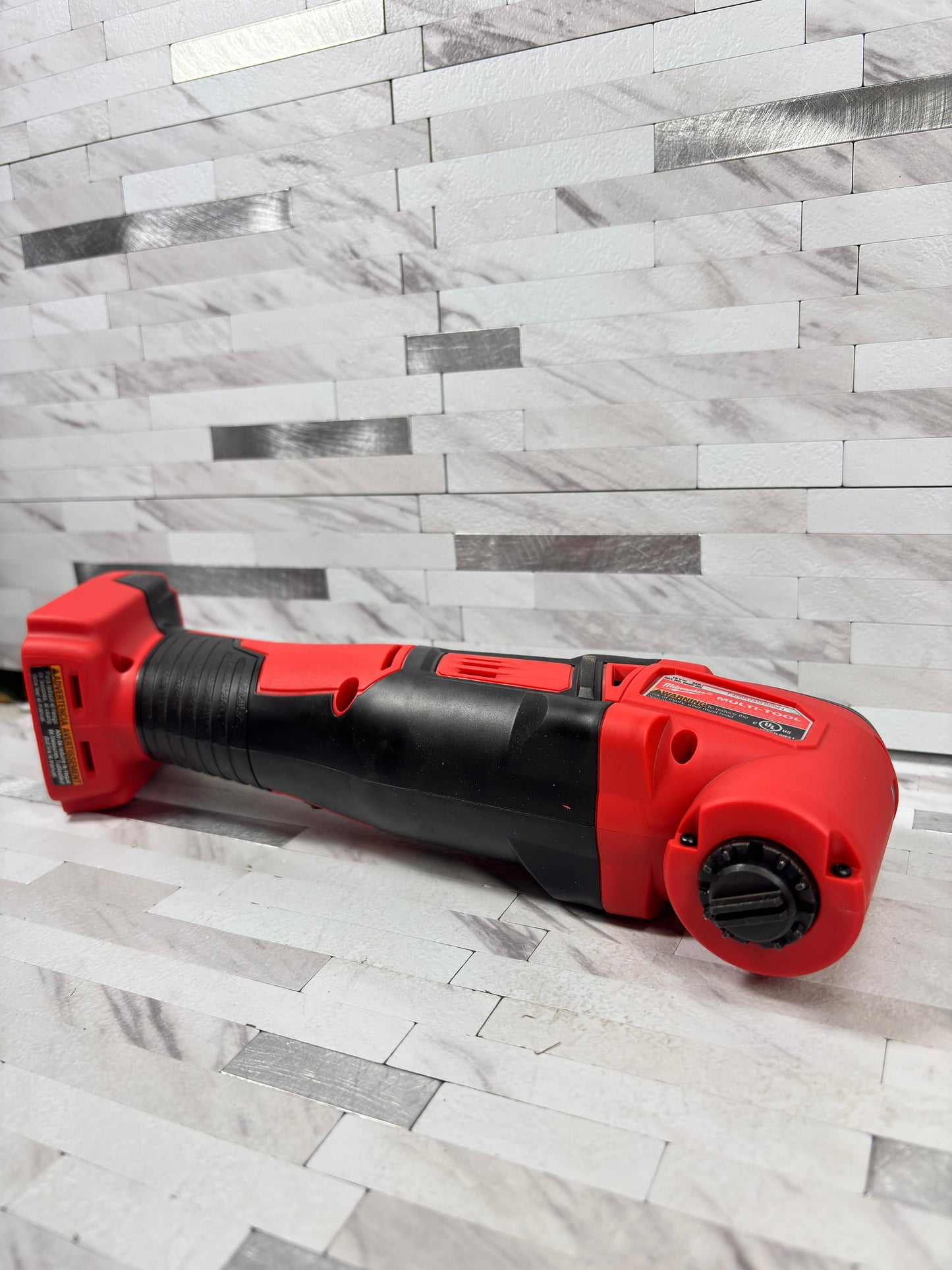 Milwaukee M18 18V Lithium-Ion Cordless Oscillating Multi-Tool (Tool-Only)