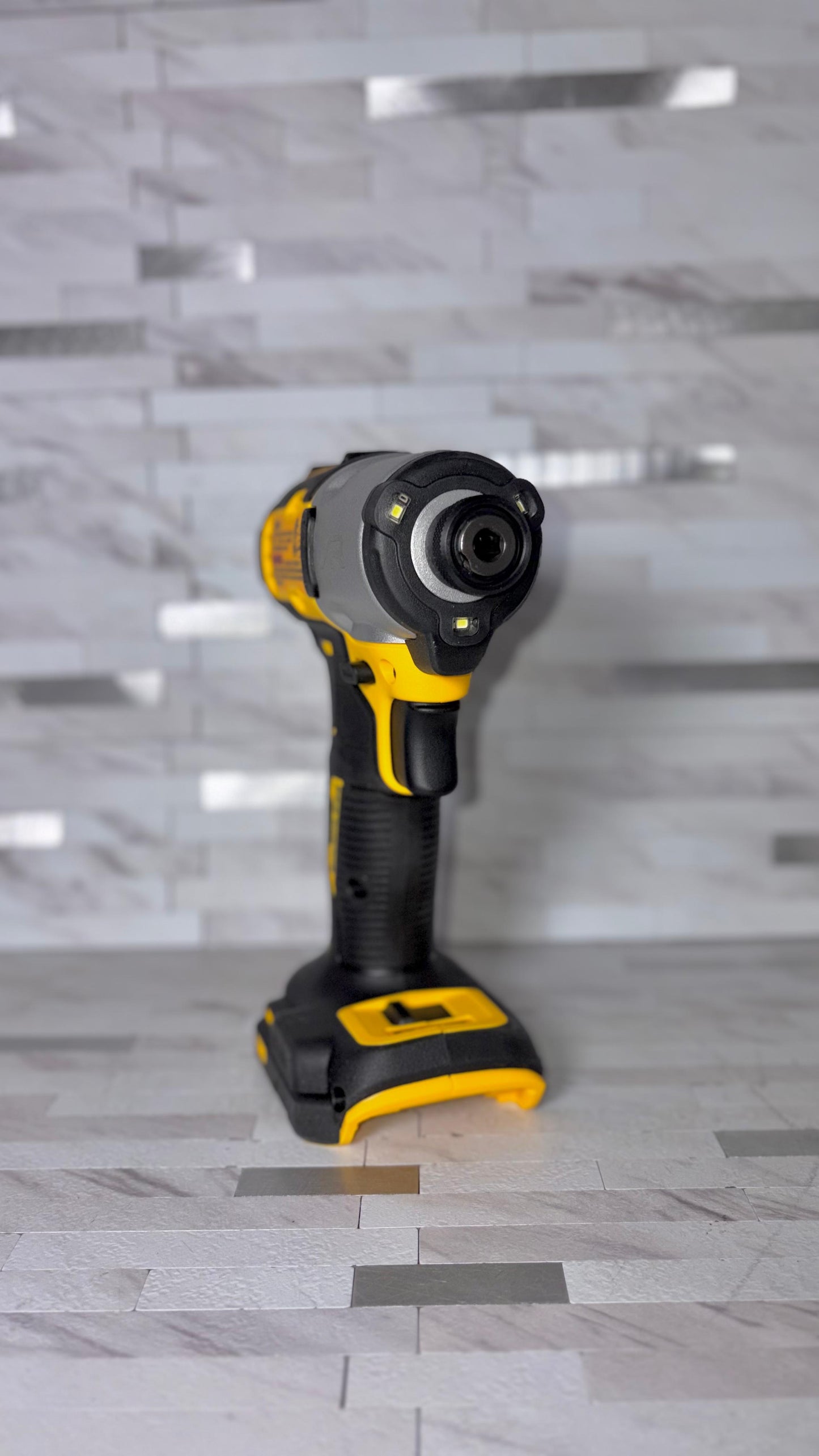 Dewalt 20V MAX XR Brushless 1/4 in. 3-Speed Impact (Tool-Only)