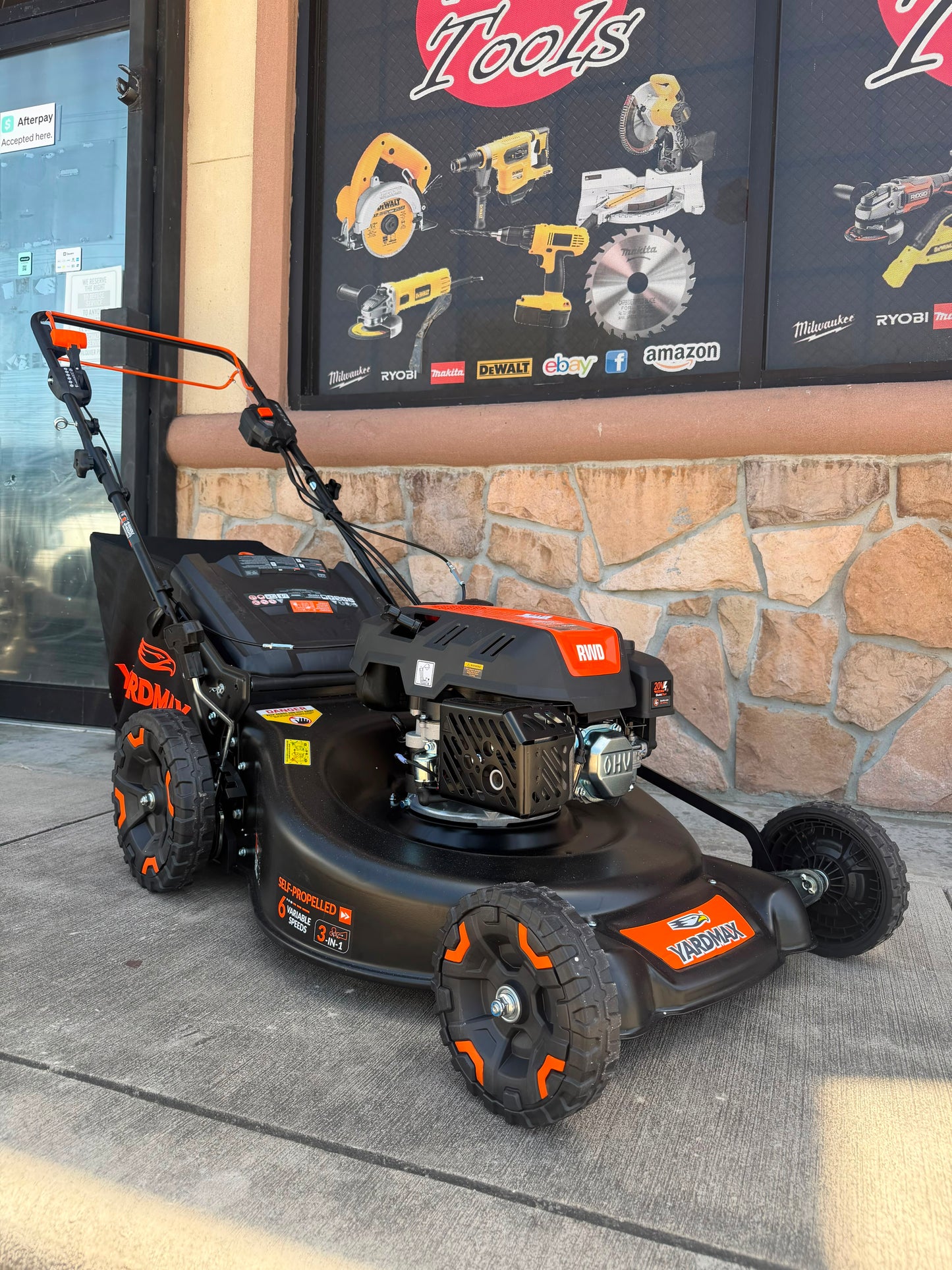 YARDMAX YG4761 24-inch heavy-duty lawn mower