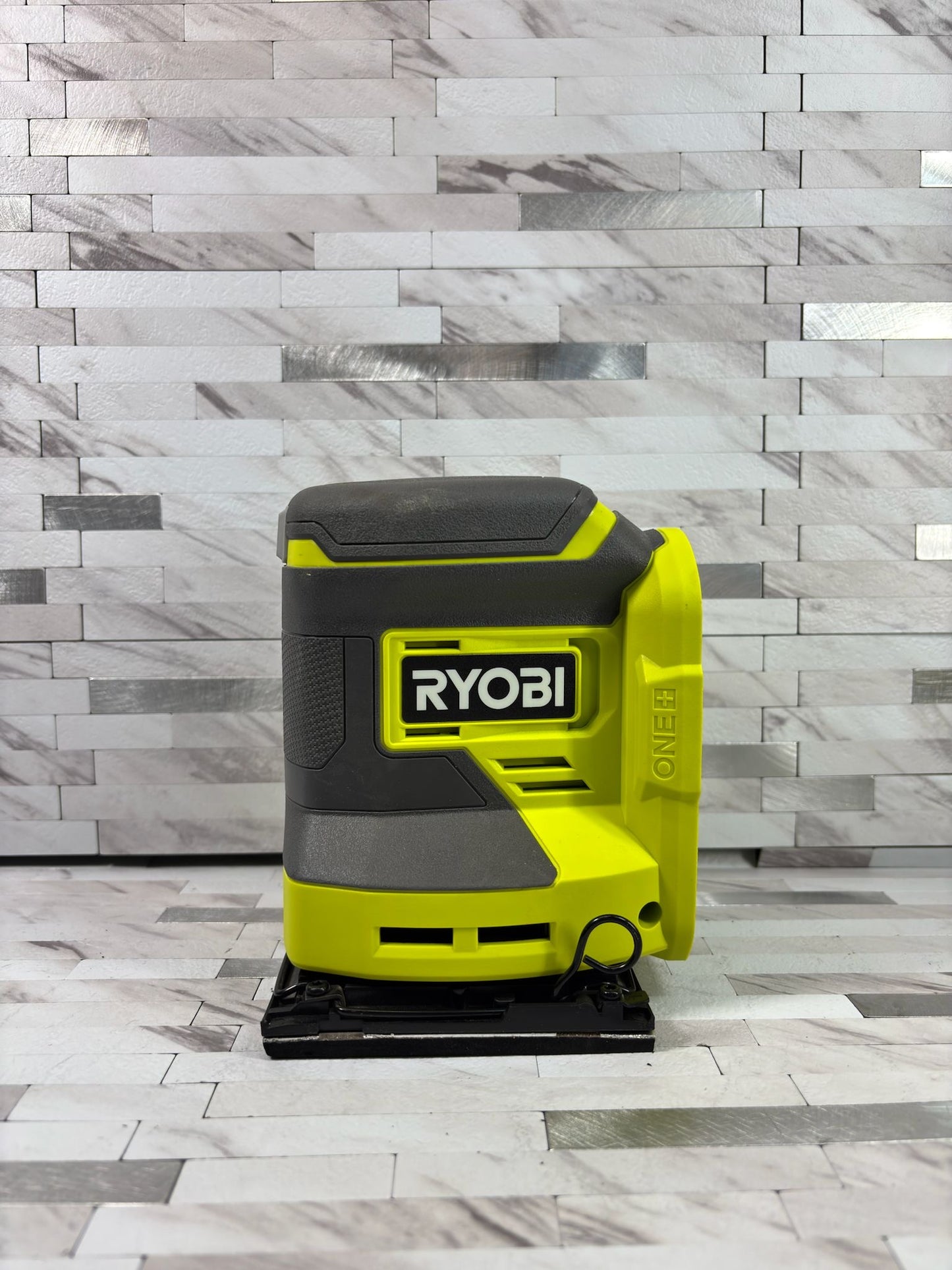 Ryobi ONE+ 18V Cordless 1/4 Sheet Sander (Tool Only)