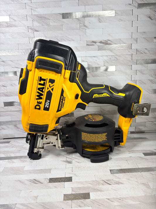 Dewalt 20V MAX 15-Degree Electric Cordless Roofing Nailer (Tool Only)