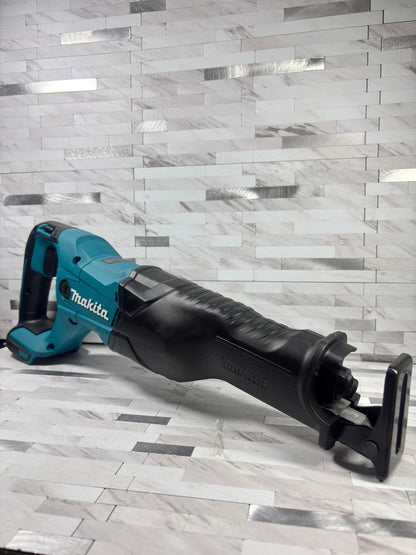 Makita 18V LXT Reciprocating Saw (Tool Only)