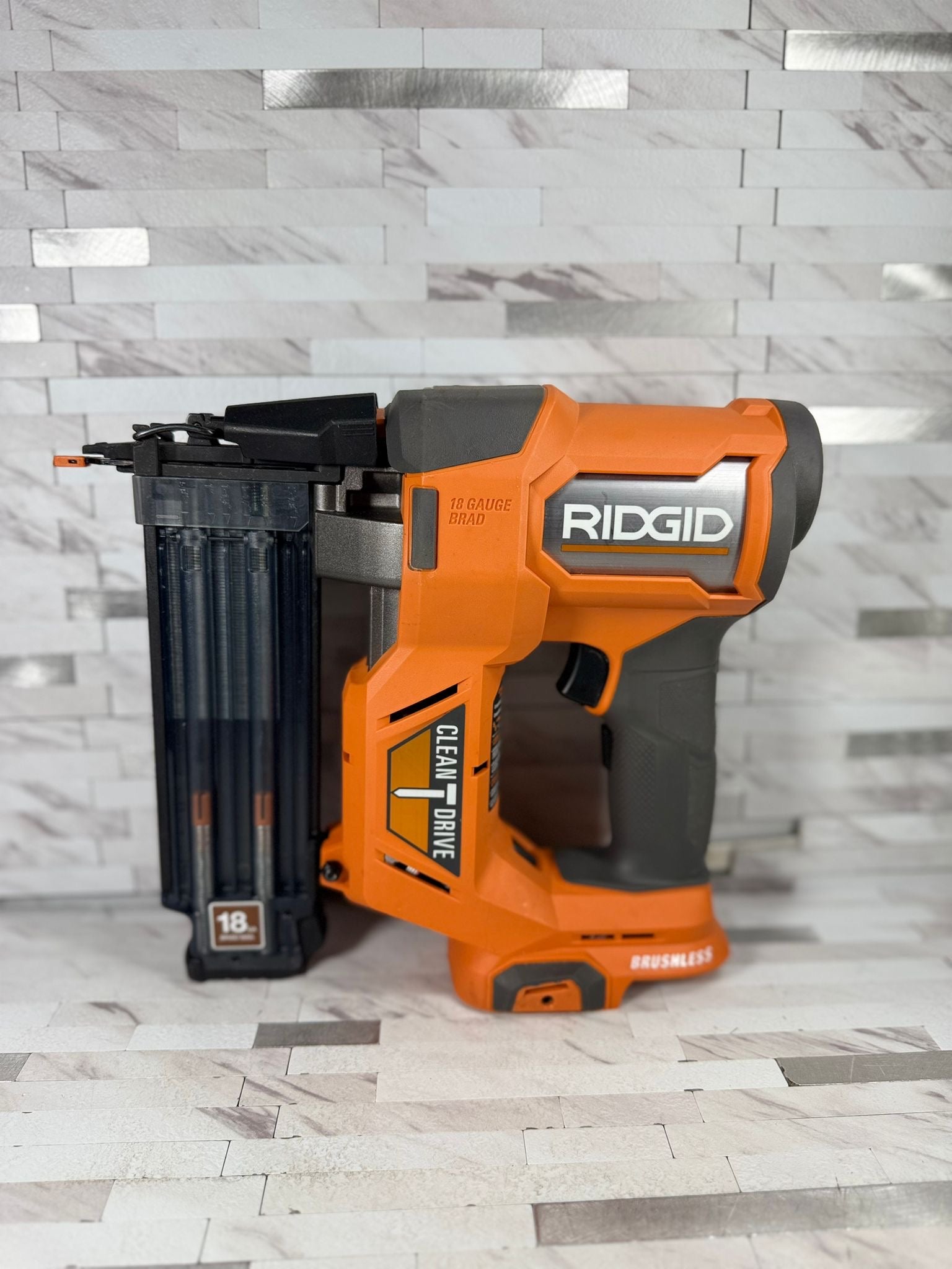 18V Ridgid Brushless Cordless 18-Gauge 2-1/8 in. Brad Nailer (Tool Onl ...