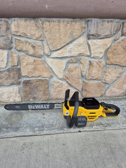 Dewalt 60V MAX 20in. Brushless Battery Powered Chainsaw (Tool Only)