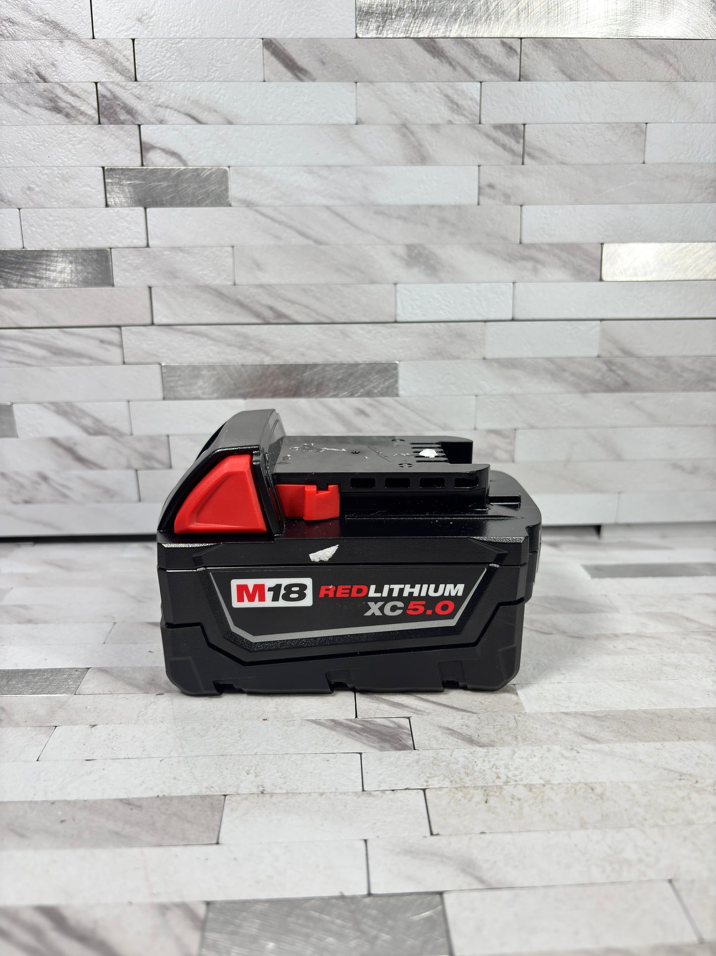 Milwaukee M18 18-Volt 5.0 Ah Lithium-Ion XC Extended Capacity Battery Pack