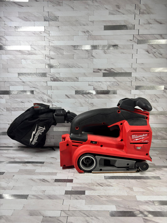 Milwaukee M18 FUEL 18-Volt Lithium-Ion Cordless Belt Sander (Tool-Only)