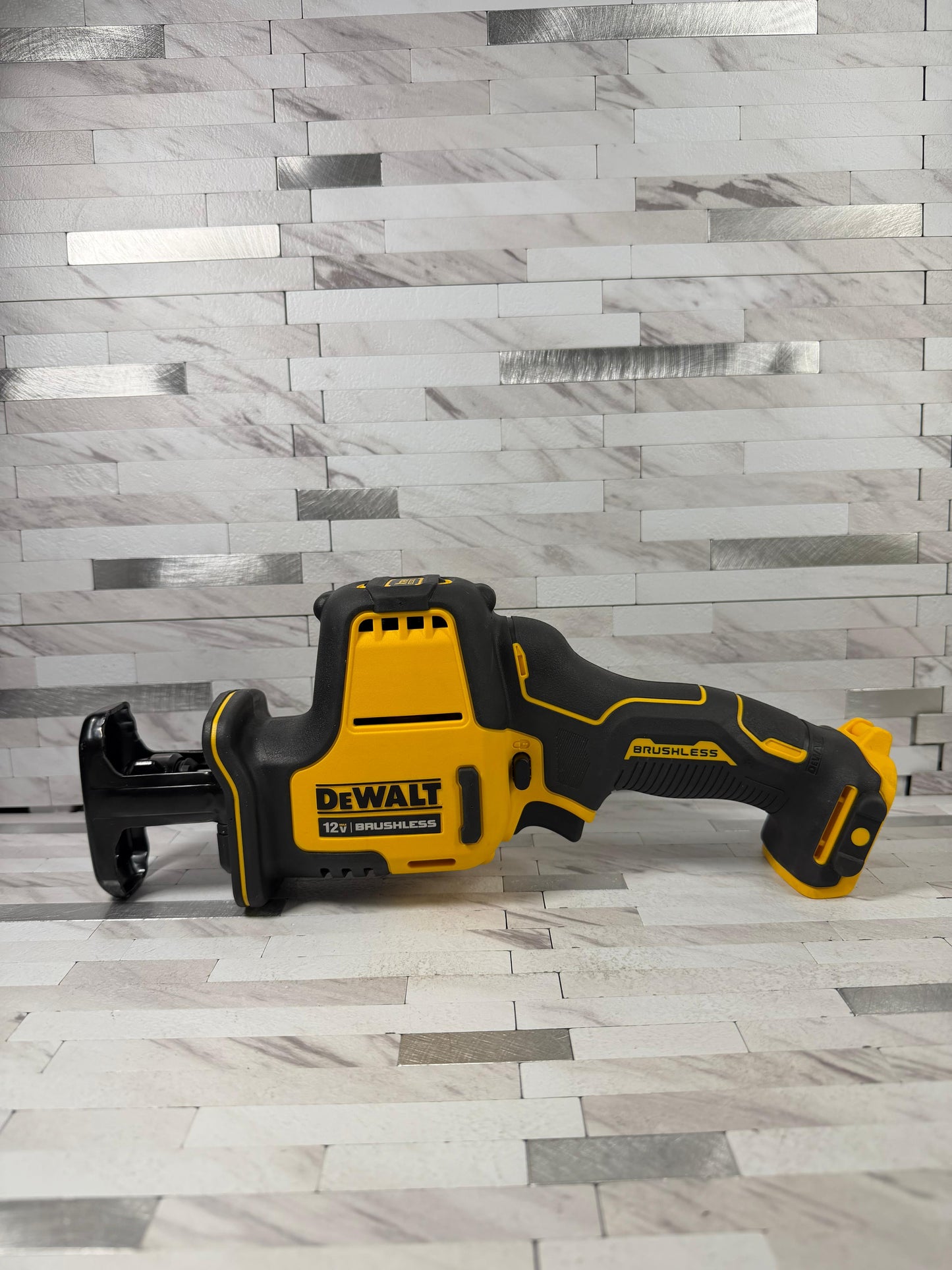 Dewalt ATOMIC 20V MAX Cordless Brushless Compact Reciprocating Saw (Tool Only)