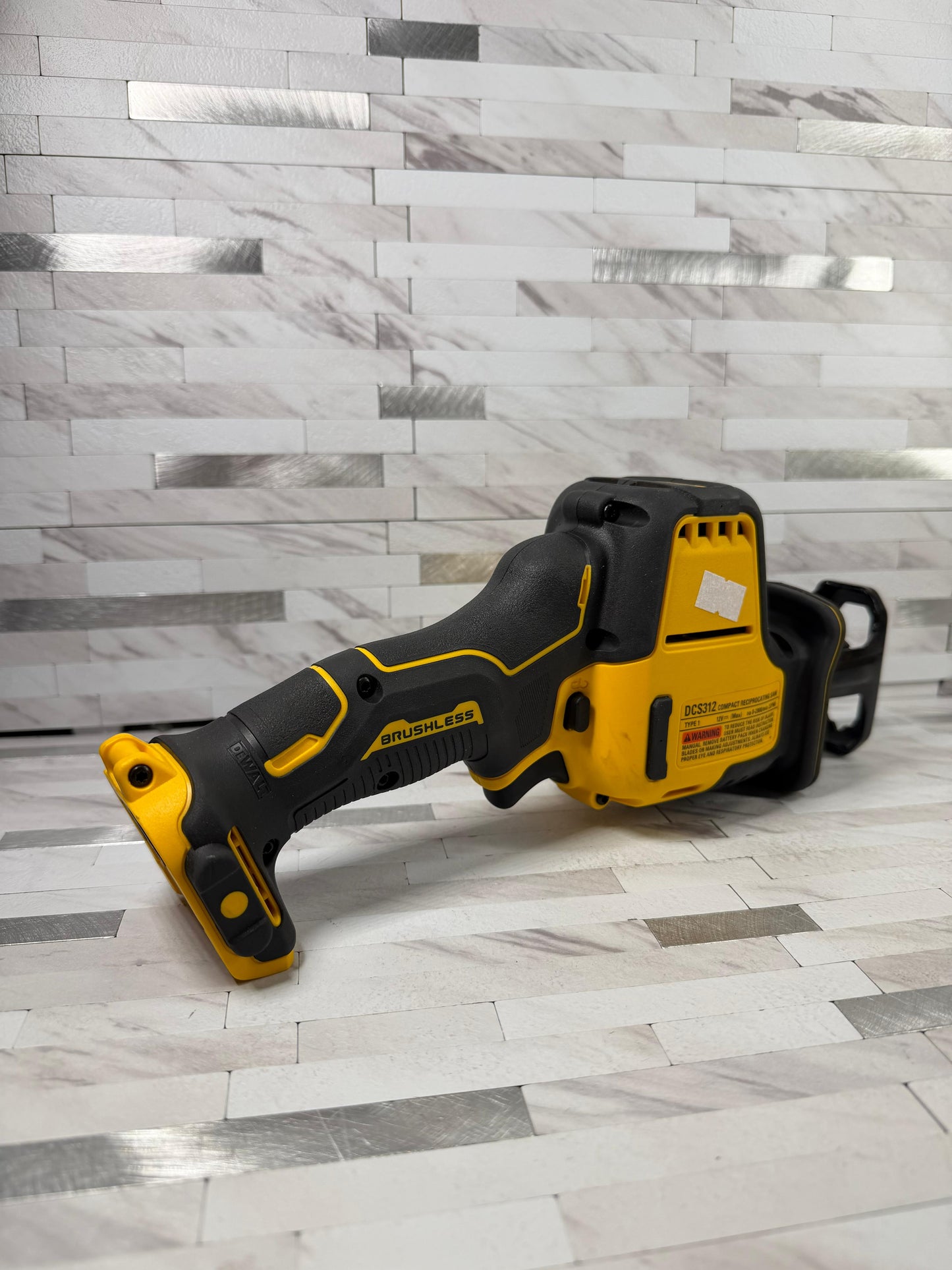 Dewalt ATOMIC 20V MAX Cordless Brushless Compact Reciprocating Saw (Tool Only)