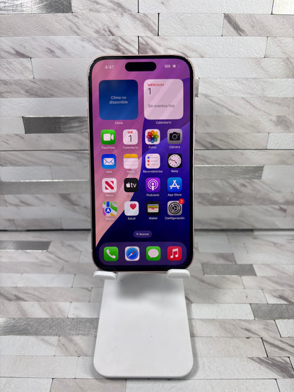 Refurbished iPhone 15 128GB