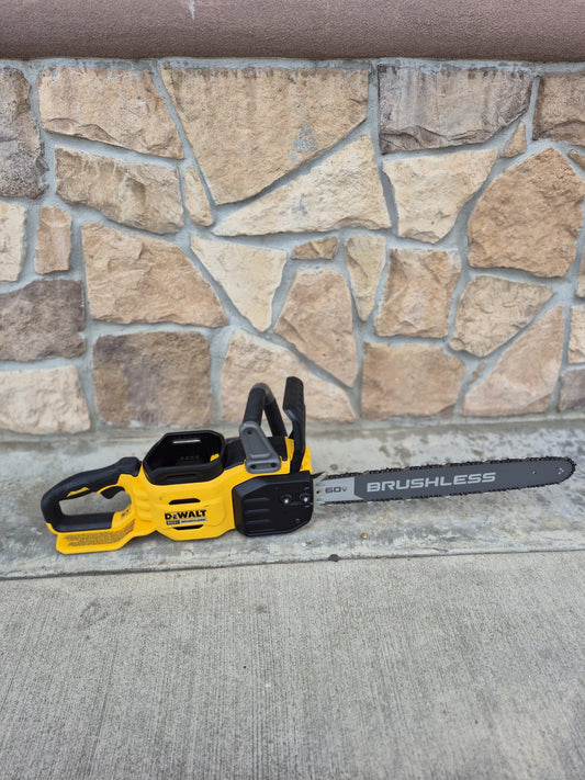Dewalt 60V MAX 20in. Brushless Battery Powered Chainsaw (Tool Only)