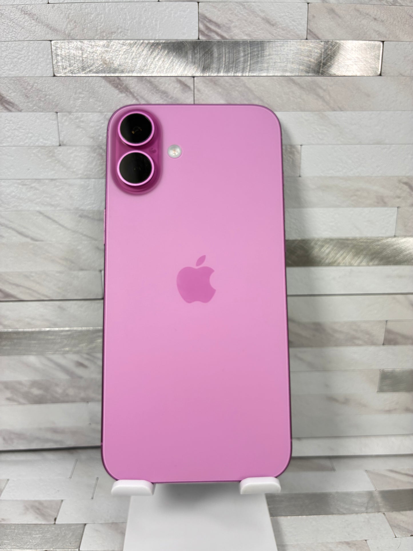 iPhone 16 Plus 128GB