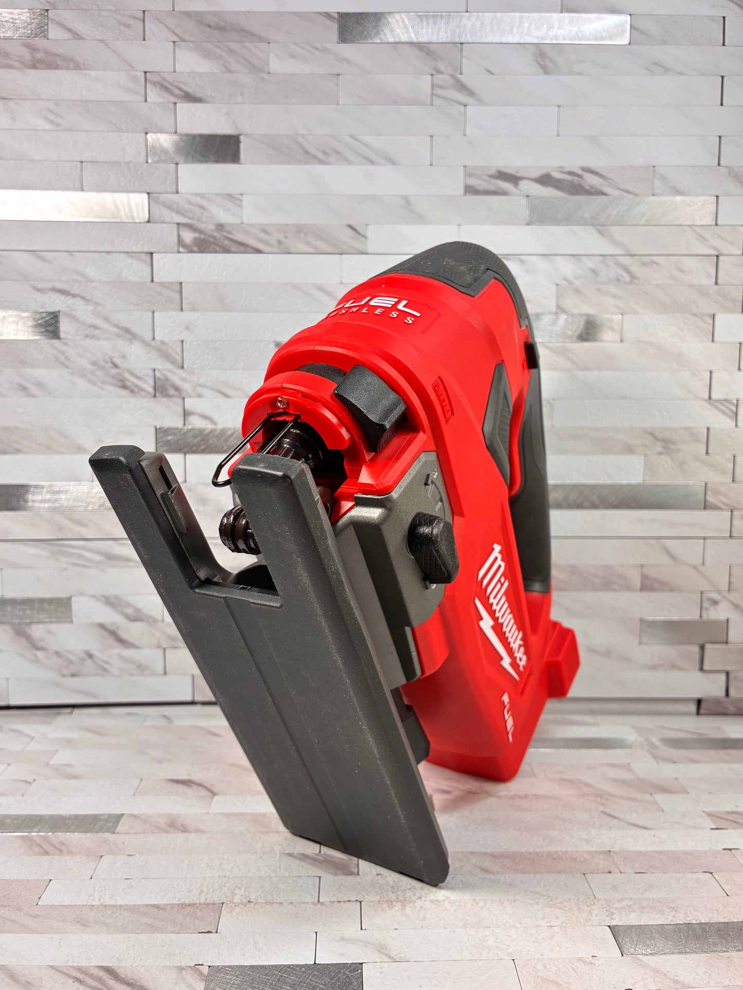 Milwaukee M18 FUEL 18V Lithium-Ion Brushless Cordless Jig Saw (Tool-Only)