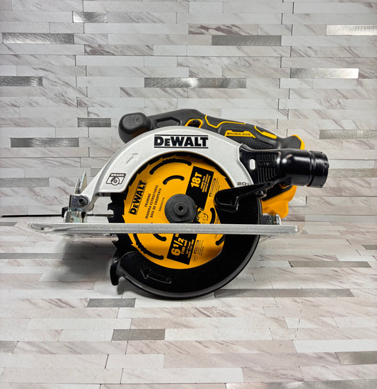 Dewalt 20V MAX Cordless 6.5 in. Circular Saw (Tool Only)