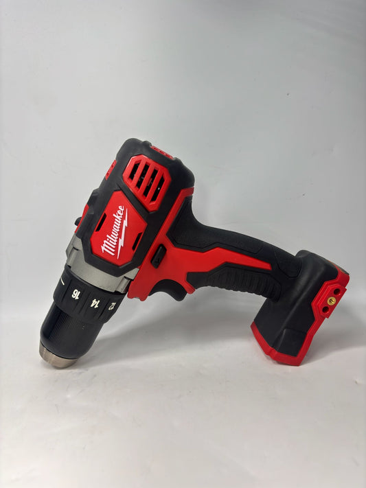 Milwaukee M18 18V Lithium-Ion Cordless 1/2 in. Drill Driver (Tool-Only)