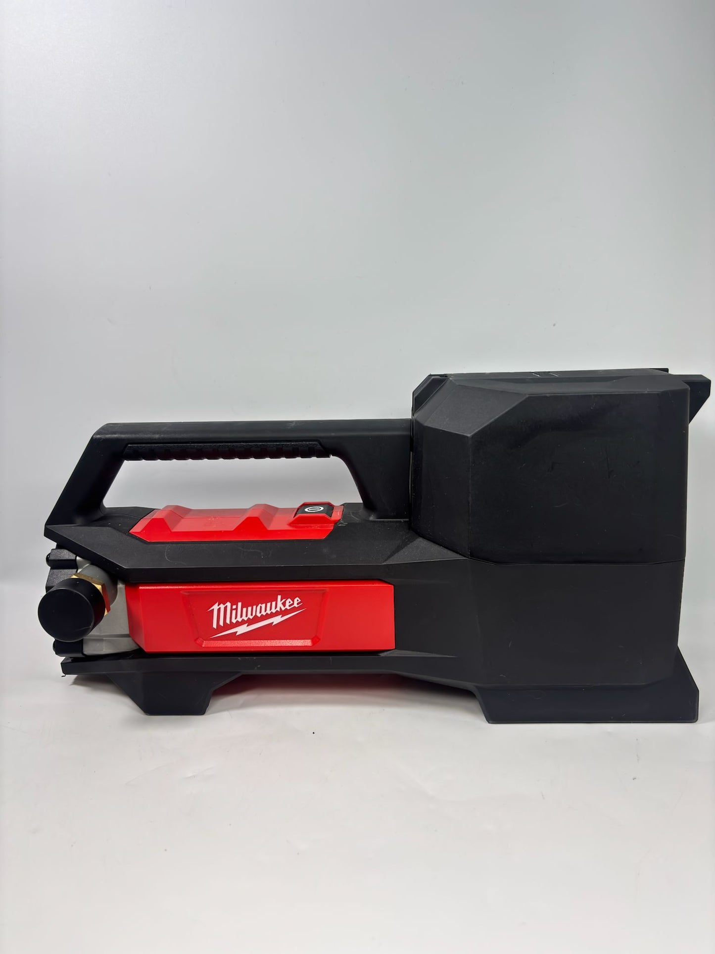Milwaukee M18 18-Volt 1/4 HP Cordless Transfer Pump (Tool Only)