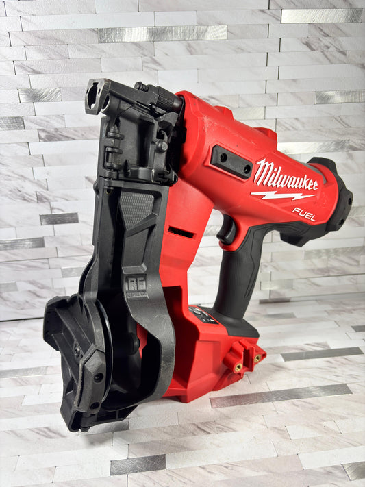 Milwaukee M18 FUEL 18-Volt Lithium-Ion Brushless Cordless Coil Roofing Nailer (Tool Only)