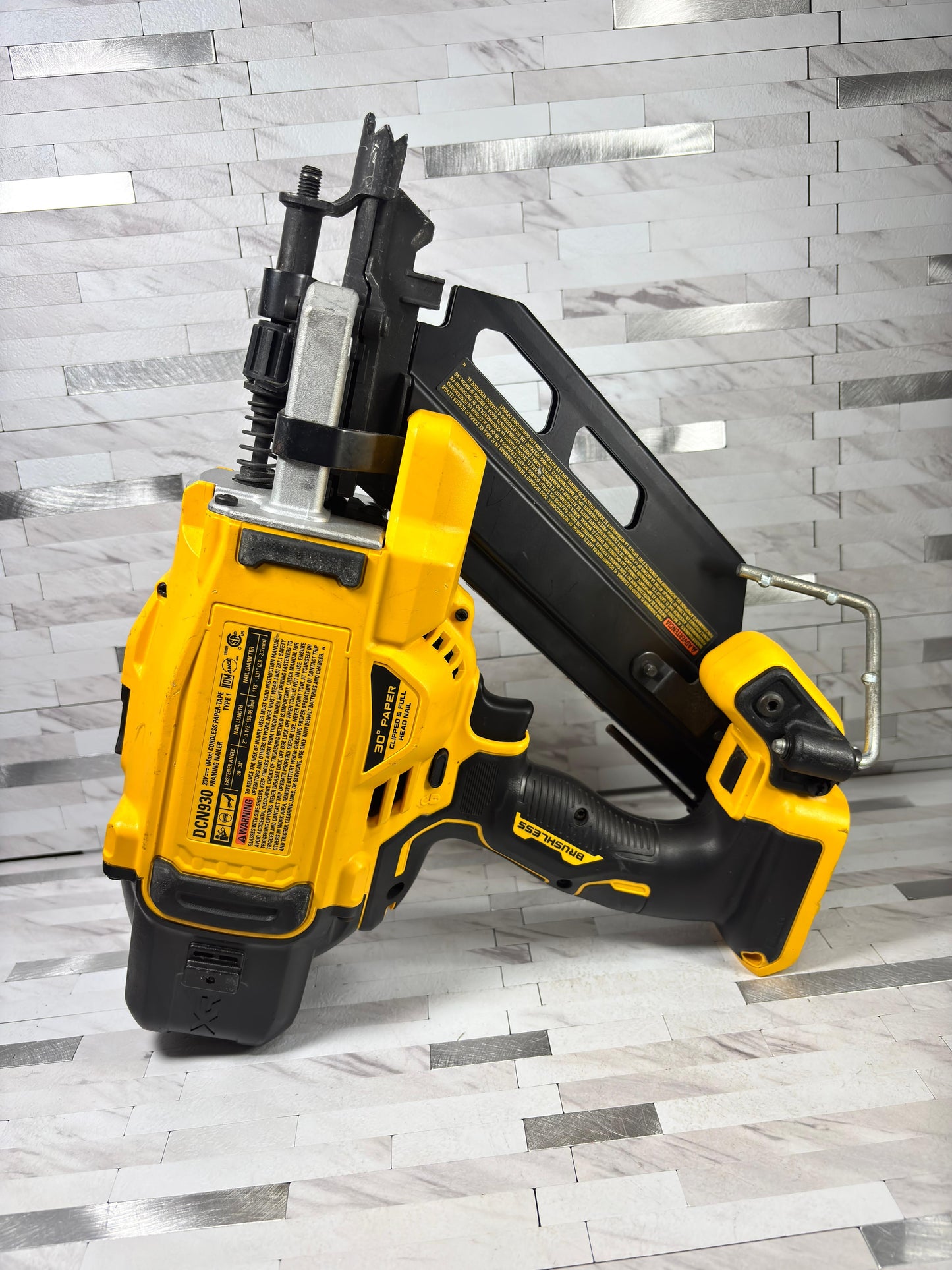 Dewalt 20-Volt 30° Cordless Framing Nailer (Tool-Only)