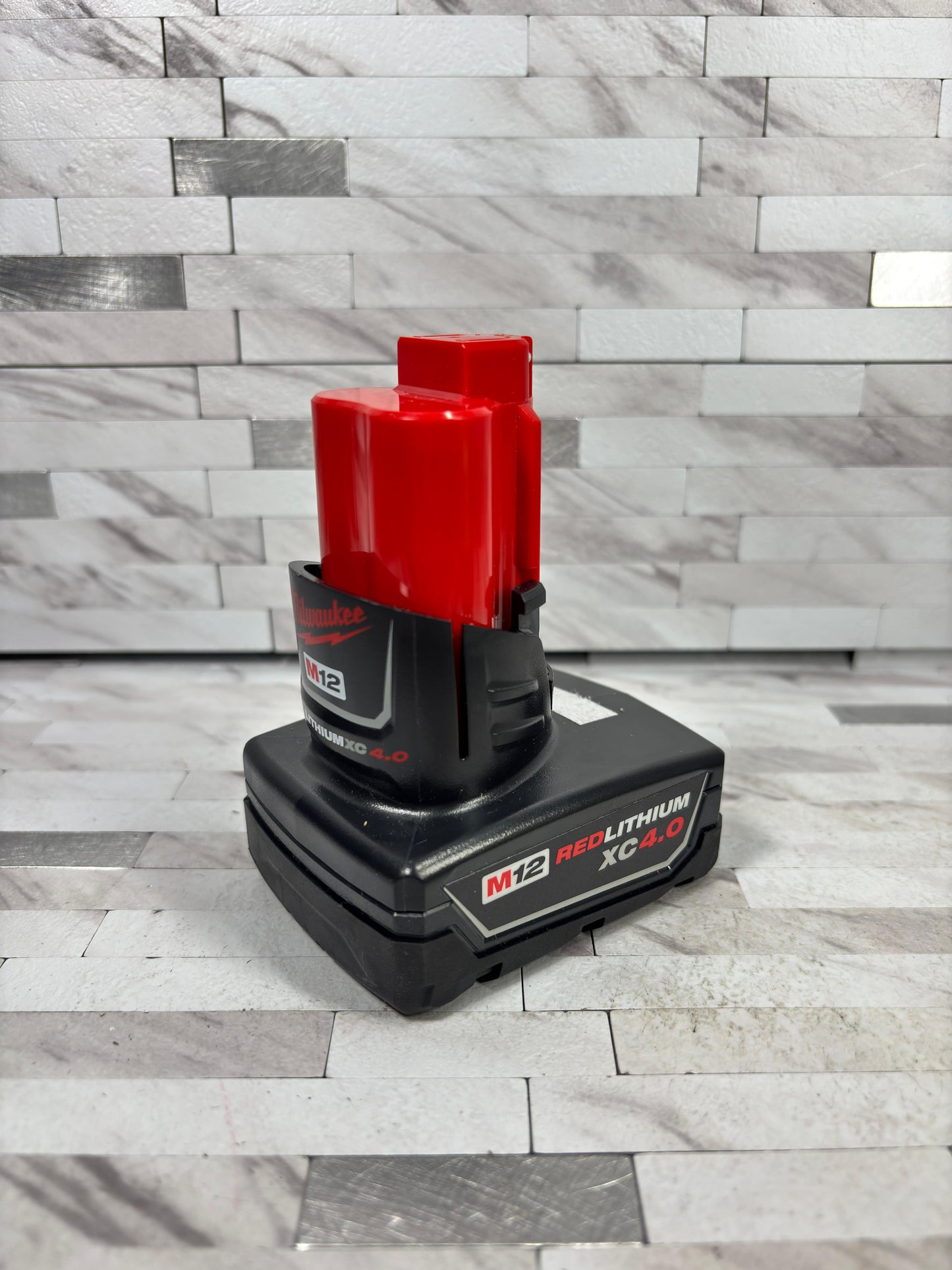 Milwaukee M12 12-Volt Lithium-Ion XC Extended Capacity Battery Pack 4.0Ah