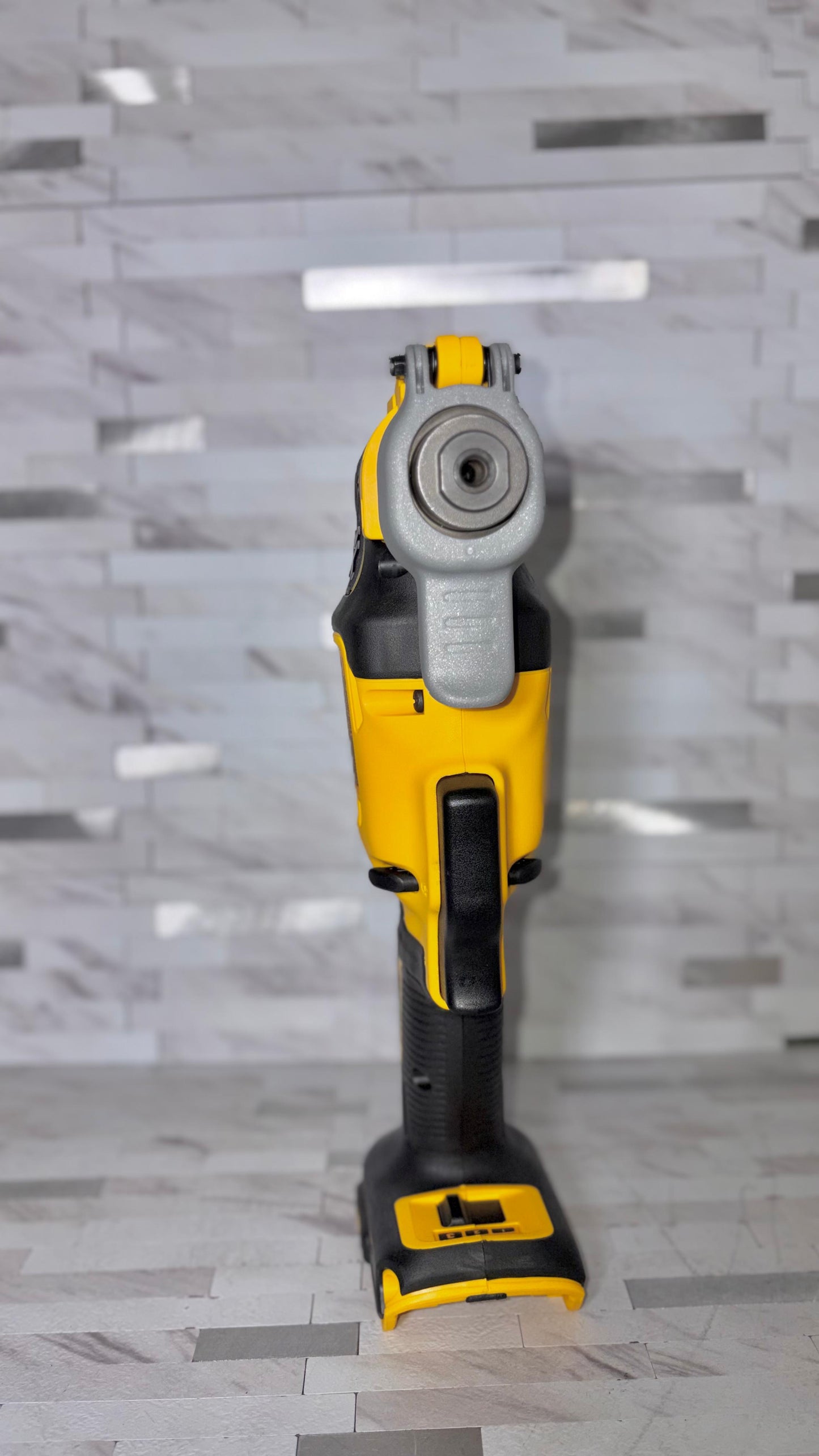 Dewalt 20V MAX XR Cordless Brushless 3-Speed Oscillating Multi Tool (Tool Only)