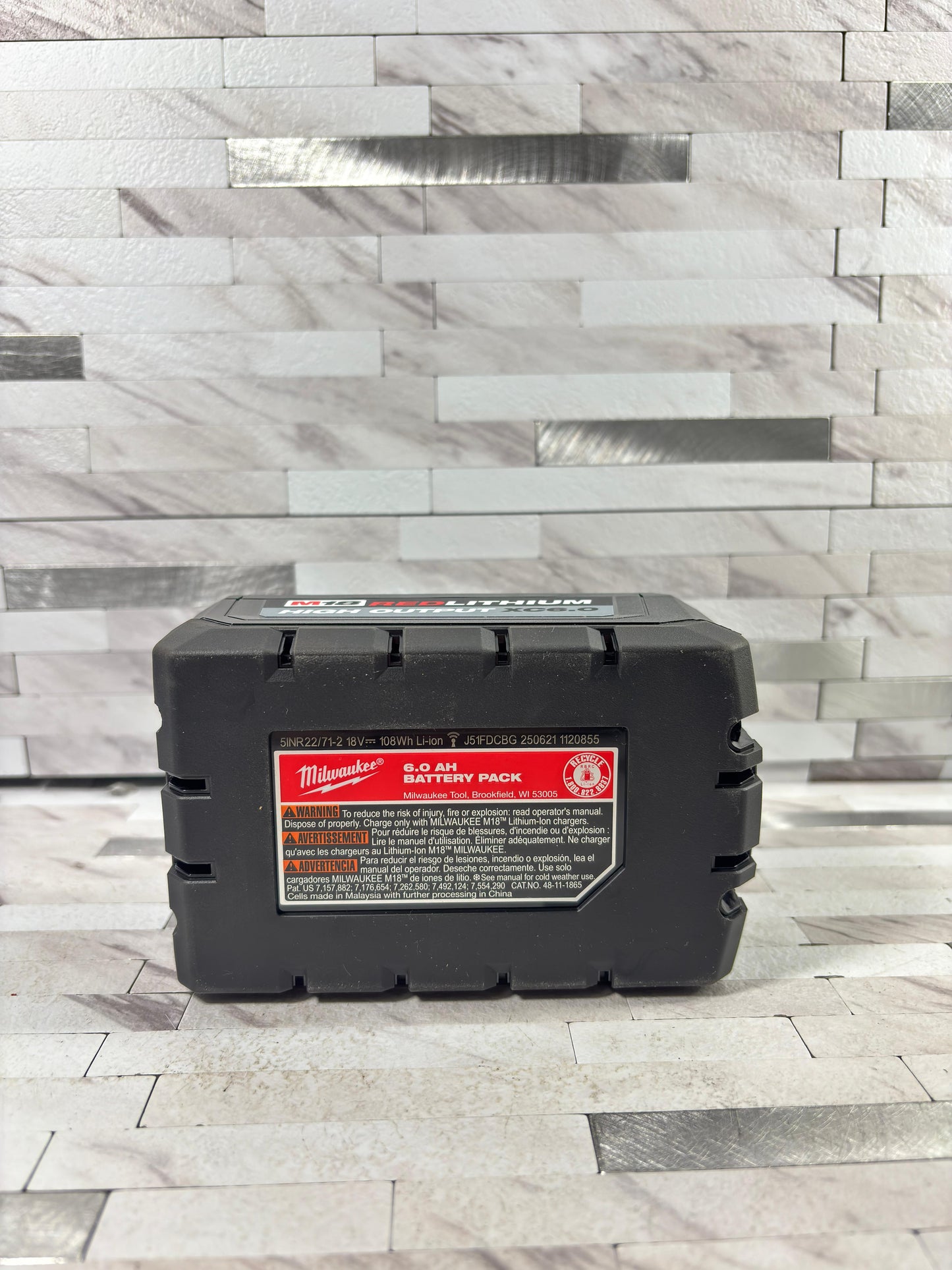 Milwaukee M18 18-Volt Lithium-Ion High Output Battery Pack 6.0Ah