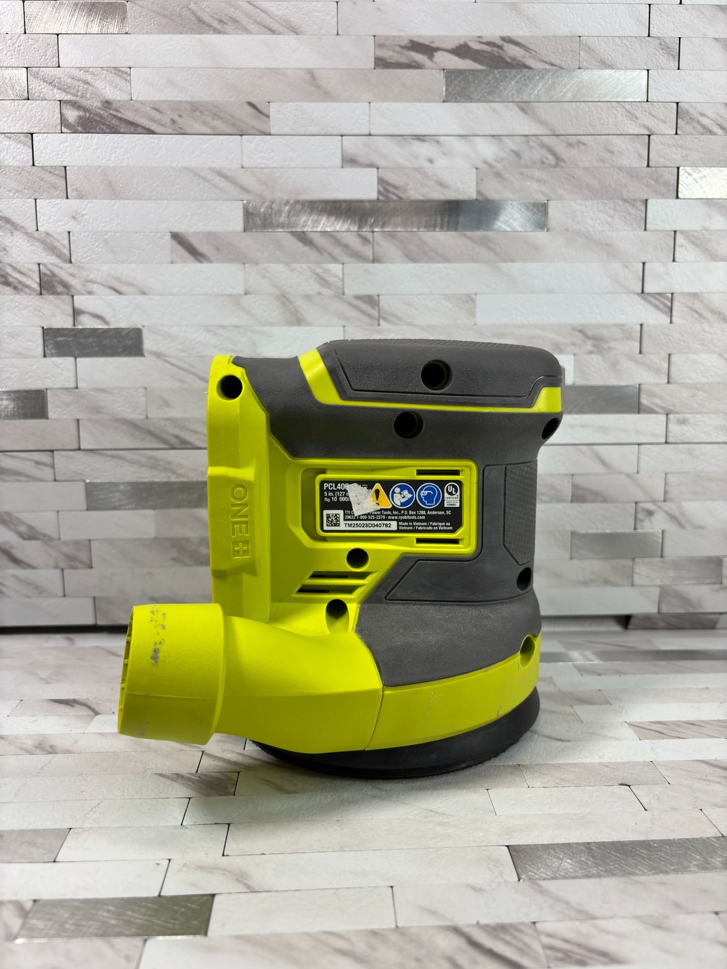 RyobiONE+ 18V Cordless 5 in. Random Orbit Sander (Tool Only)