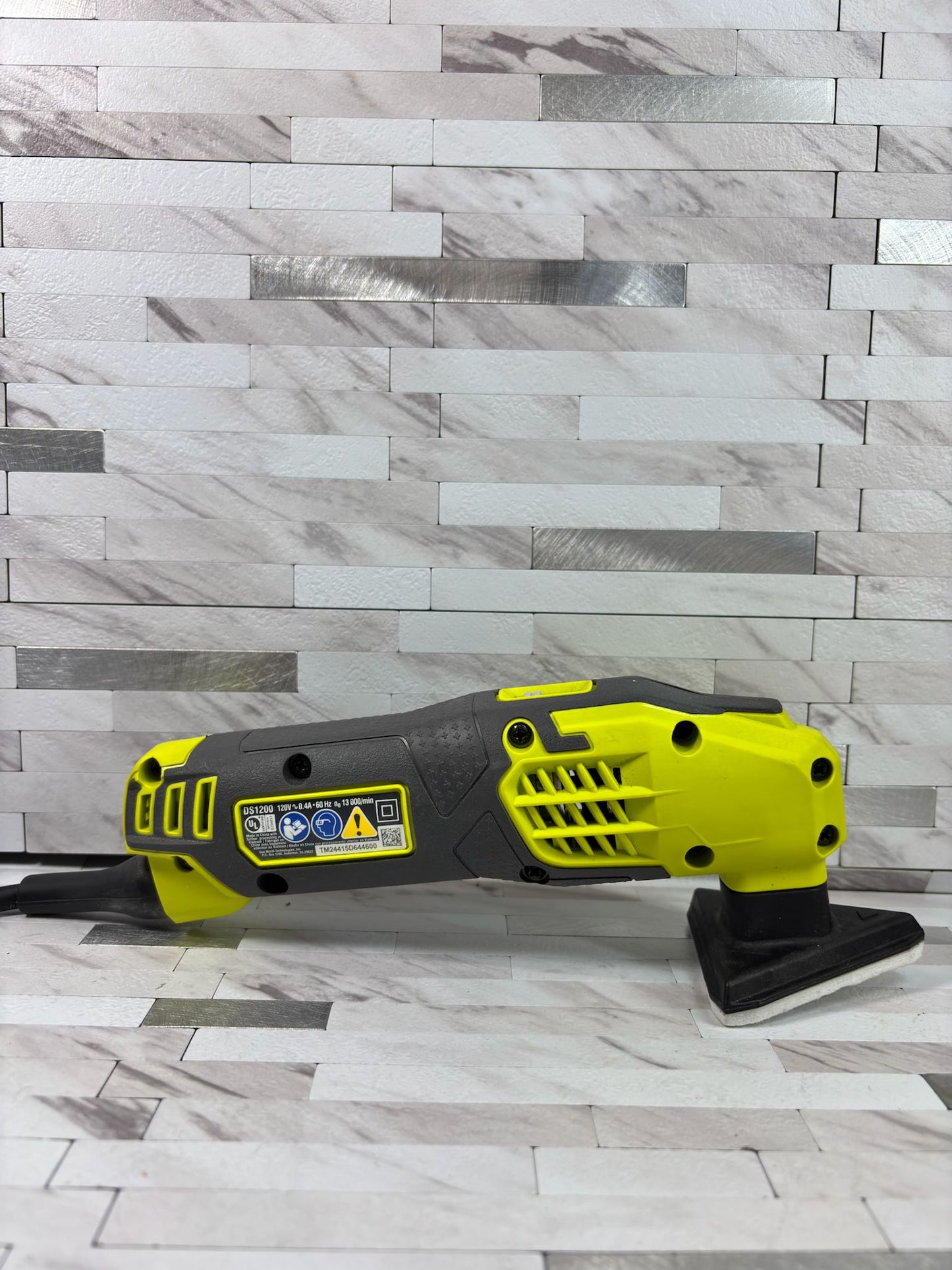 Ryobi 0.4 Amp Corded 2-7/8 in. Detail Sander