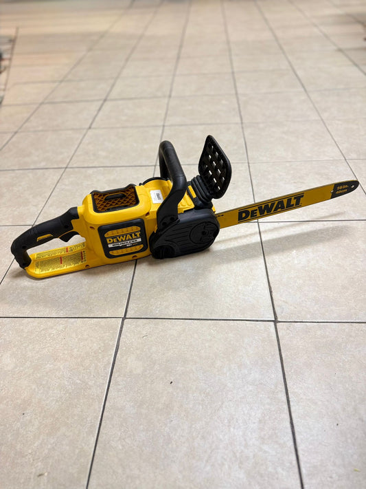 Dewalt Flexvolt 60V MAX 16in. Brushless Cordless Battery Powered Chainsaw (Tool Only) “NO CHAIN"